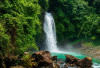 Curup Panjang Lahat, Surga Tersembunyi dengan Air Terjun Menjulang dan Kolam Hijau Toska yang Memikat
