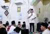 Bupati Ogan Ilir Panca Wijaya Safari Ramadan di Desa Tanjung Atap, Serap Aspirasi Warga Soal Lampu Jalan