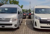 Beda Rp 82 Juta: Ini Perbandingan Lengkap Toyota HiAce Premio dan HiAce Commuter 2025 !