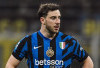 Inter Tak Akan Lepas Carlos Augusto
