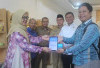 Wabup OKU Pasang Tapping Box di Sejumlah Tempat Usaha