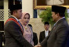 Prabowo Anugerahkan Bintang Mahaputera Utama kepada Seskab Teddy