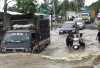 Jalan Rusak dan Banjir : Warga Gandus Butuh Solusi Cepat dari Pemerintah !