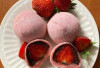 Mochi Strawberry: Perpaduan Lembut dan Segar yang Jadi Favorit Pencinta Camilan Manis