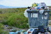 Bank Sampah dan Rantang Gratis: Jurus Baru Atasi Sampah Plastik di Palembang !