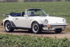  Menyusuri Romantisme Klasik: Pesona Porsche 911 Carrera Cabriolet 3.2 Turbo M/T