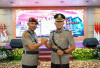 Tongkat Komando Kapolres Muba AKBP God Parlasro Sinaga, diserahkan kepada AKBP Ruri Prastowo