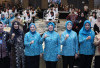 Gelar Pelatihan Menjahit bagi Ibu Rumah Tangga