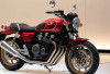 Kembalinya Sang Legenda: Honda CB750 Hornet Hadir dengan Desain Agresif dan Fitur Canggih !