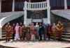 Palembang Tuan Rumah Swarna Songket Nusantara