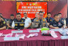 Polda Sumsel Sikat Jaringan Vape 'Maut' Palembang-Medan, Ratusan Cartridge dan 2 Kg Sabu Disita!