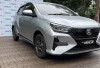 Bak Pinang Dibelah Dua: Ini Perbedaan Toyota Agya dan Daihatsu Ayla Terbaru 2025 !